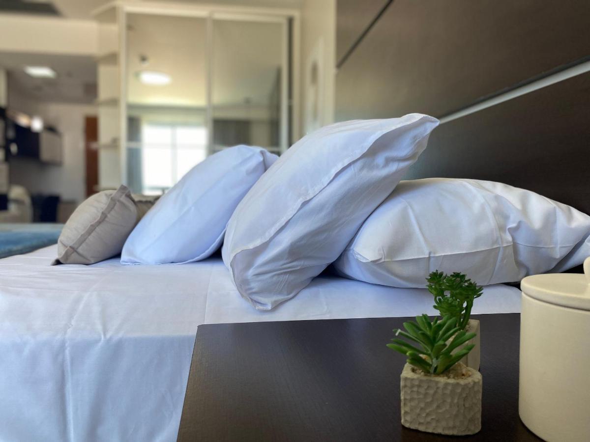 ماكاي Loft Encantador - Wifi - Netflix - Garagem - Piscina Do Hotel - Ar Condicionado - Recepcao 24H المظهر الخارجي الصورة